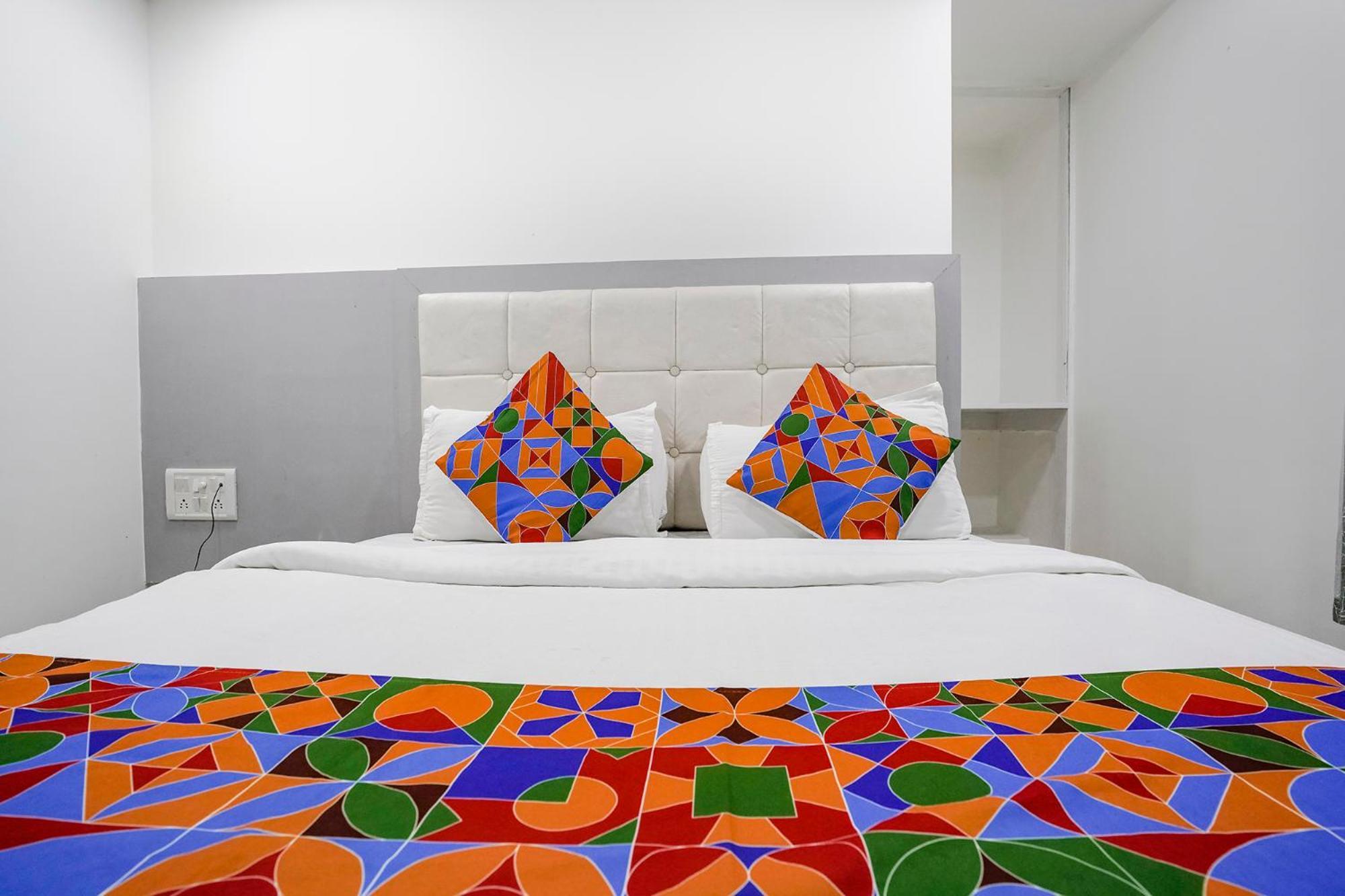Hotel Fabexpress Park Residency - Nr Mumbai International Airport Exterior foto